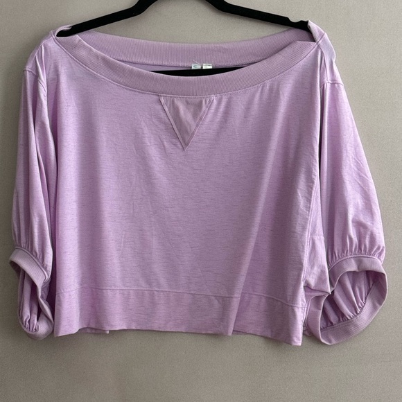 FP Movement by Free People Tops - FP Movement by Free People Lavender Crop Top EUC wore once